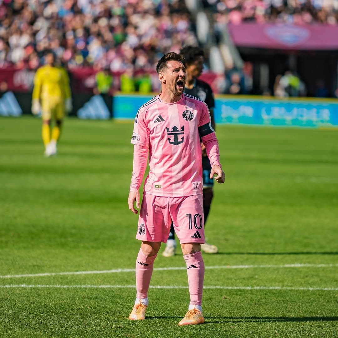 Messi supera a Pelé en goles de tiro libre: récord histórico, apuestas deportivas y qué dicen los mercados de predicción